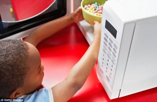 kid-microwave